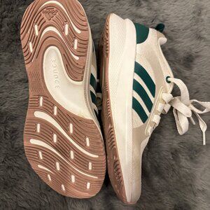 Adidas Woman's Sneakers Size 5 EDGE LUX 6.0 SHOES White with Green Features
